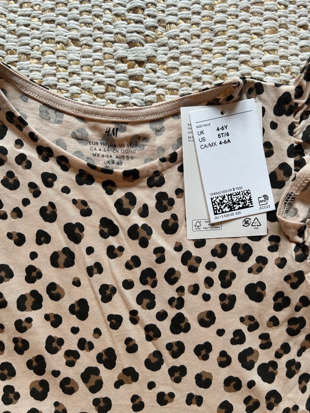 5T H&M outfit with black ballet flats and Cat & Jack tights NWT - Picture 2 of 5